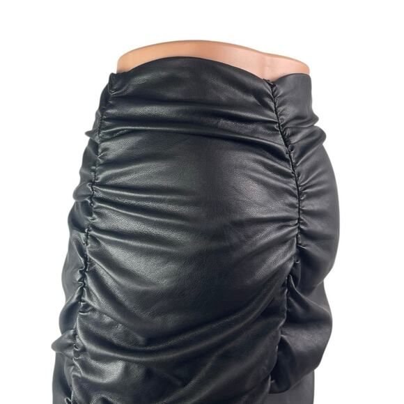 Hyfve Women's Black Faux Leather Vegan High Waist Ruched Pencil Mini Skirt Sz S - Picture 5 of 7
